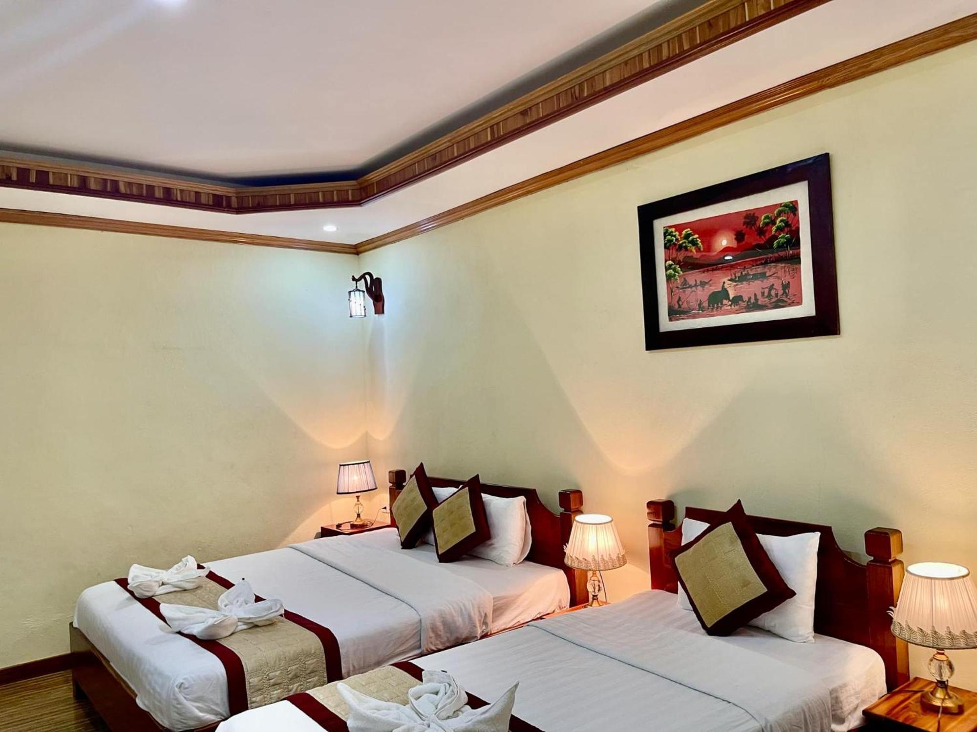 Luang Prabang Xayana Hotel Exterior photo